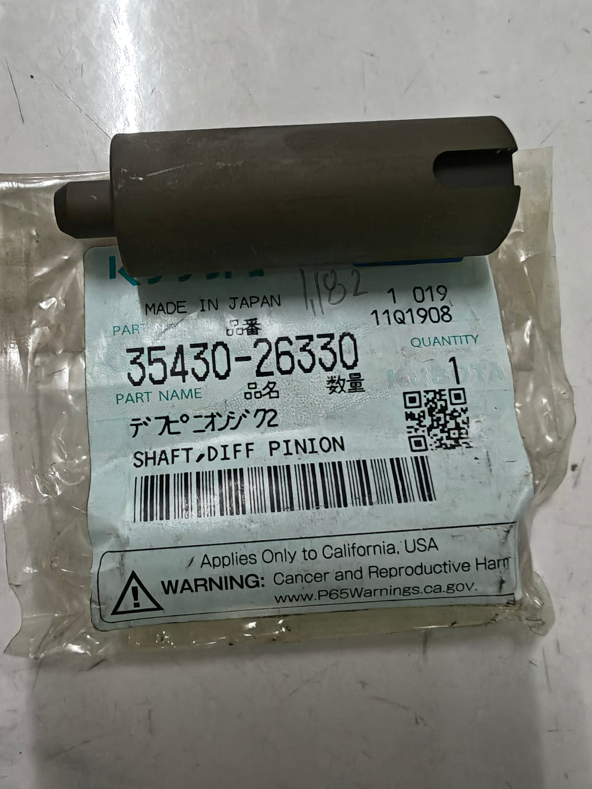 35430-26330 SHAFT, DIFF. PINION (L-3608)