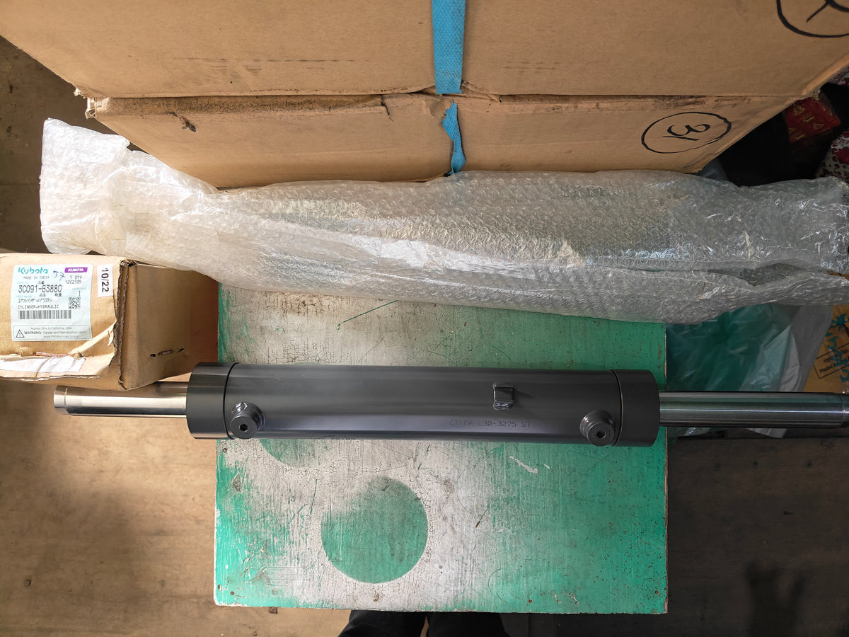 3C091-63880 CYLINDER, HYDRAULIC.  (M-9540)