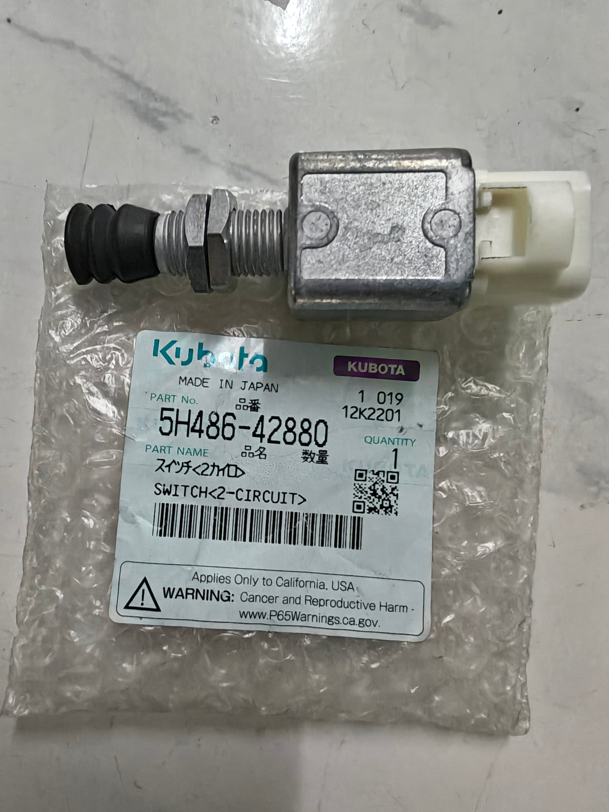 5H486-42880 SWITCH