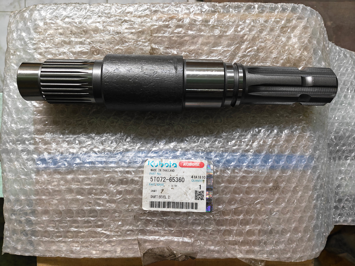 5T072-65360 SHAFT, BEVEL 2. (DC-70)