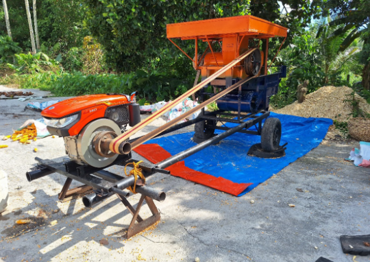 Corn Sheller
