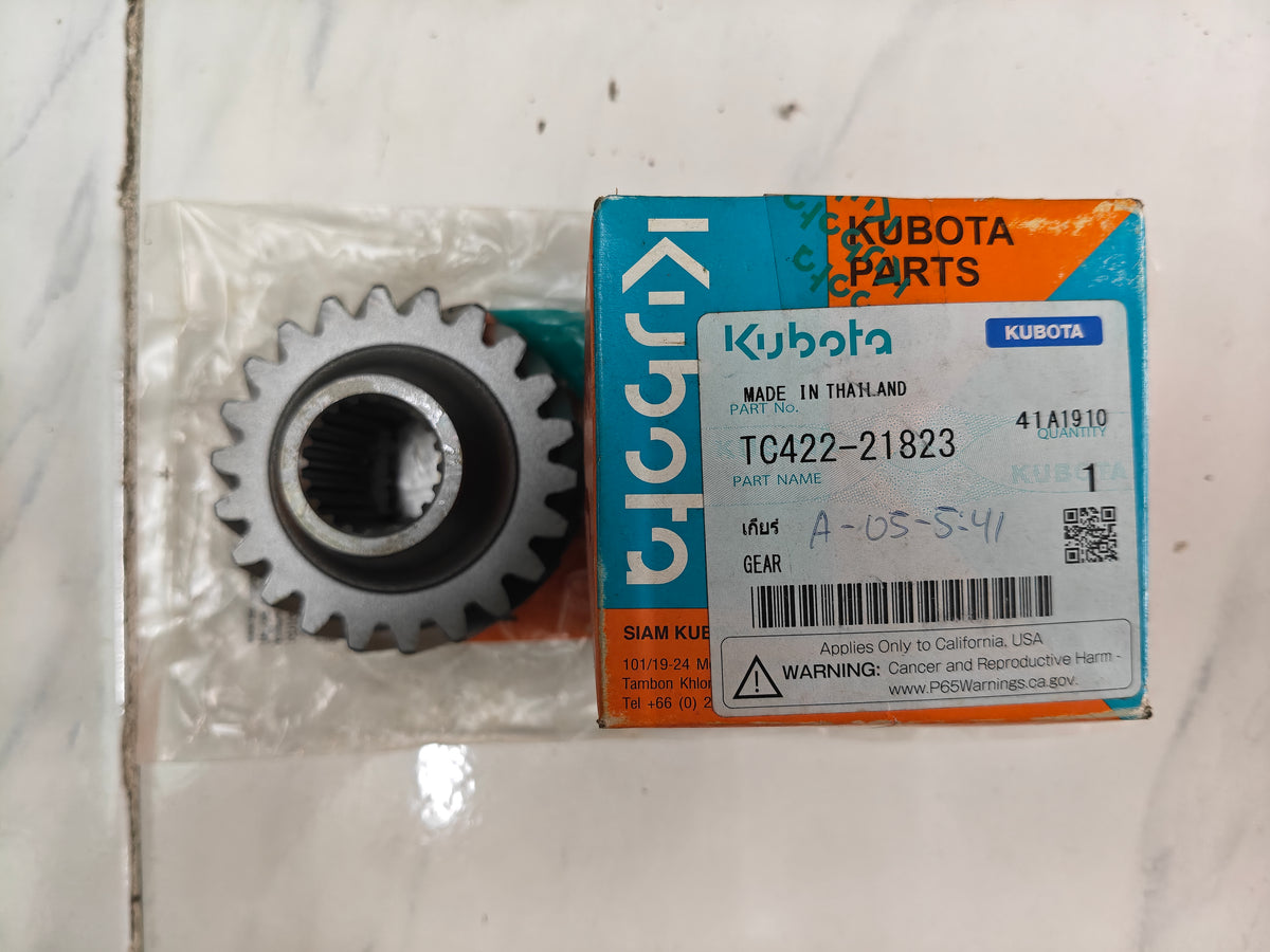 TC422-21823 GEAR. (L-3608)