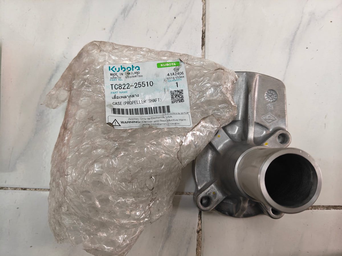 TC822-25510 CASE, PROPELLER SHAFT. (L-4018)