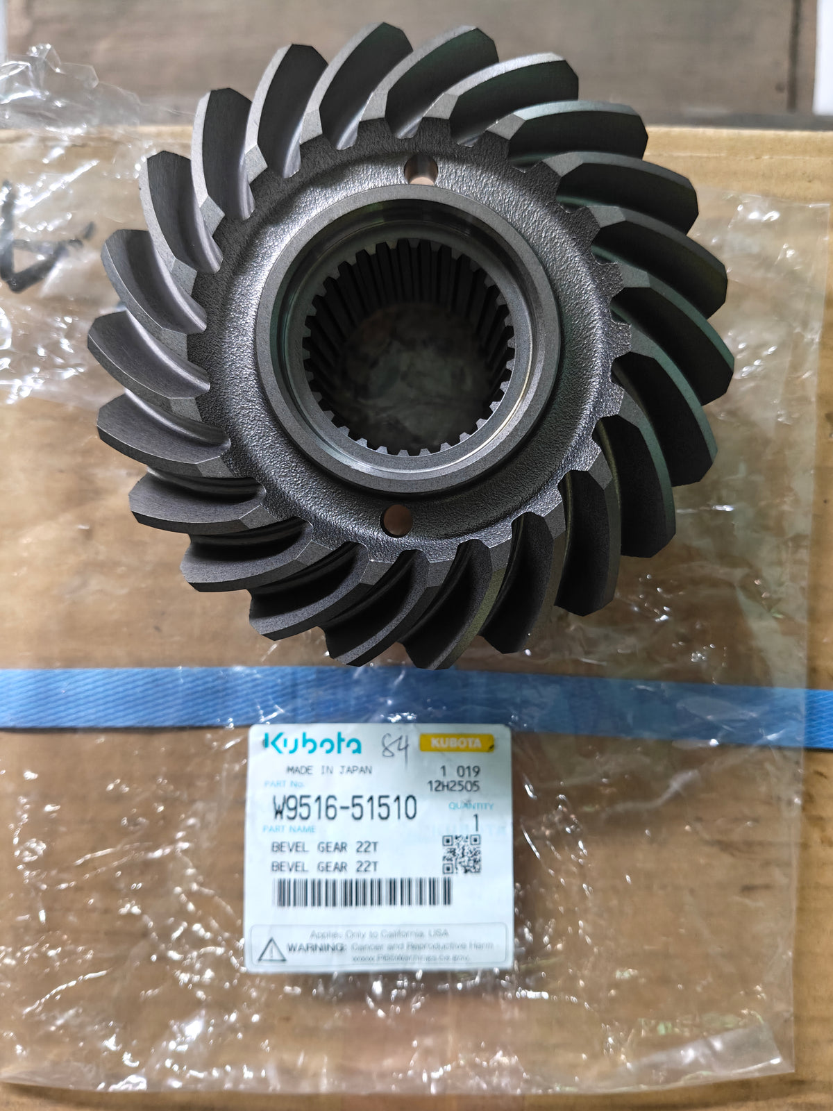 W9516-51510 BEVEL, GEAR 22T. (KRX-164)